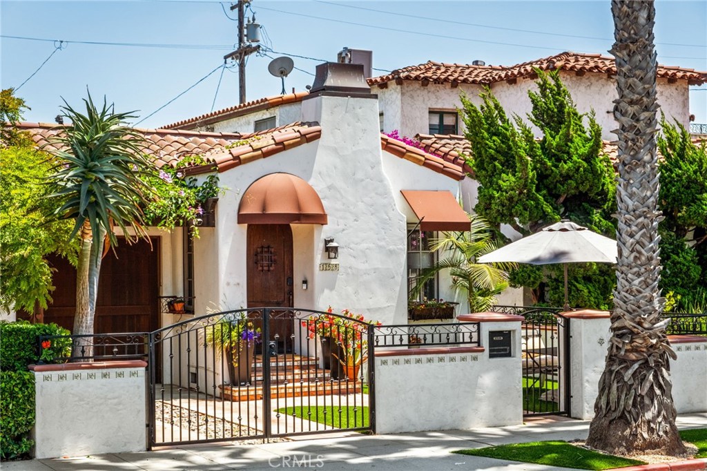 158 Granada Avenue