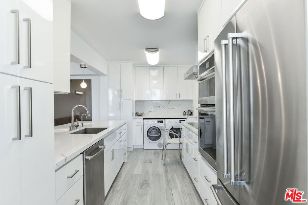 201 Ocean Avenue 404P