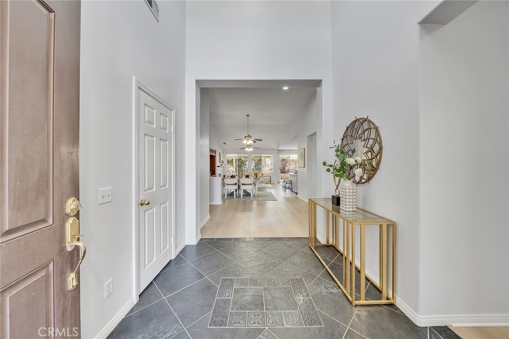 5722 Canoe Drive