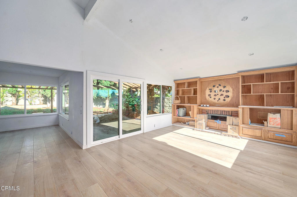 Oakbrook Homes 84-590 - Residential
