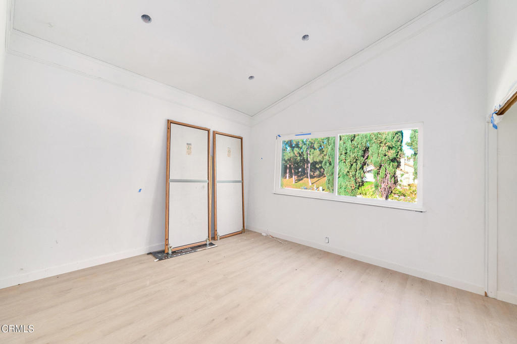 Oakbrook Homes 84-590 - Residential