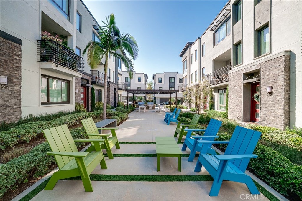 122 Schick, Irvine CA 92614 - Photo 40