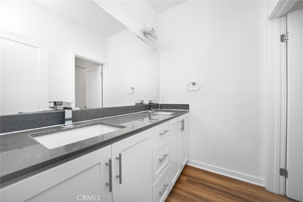 122 Schick, Irvine CA 92614 - Photo 24
