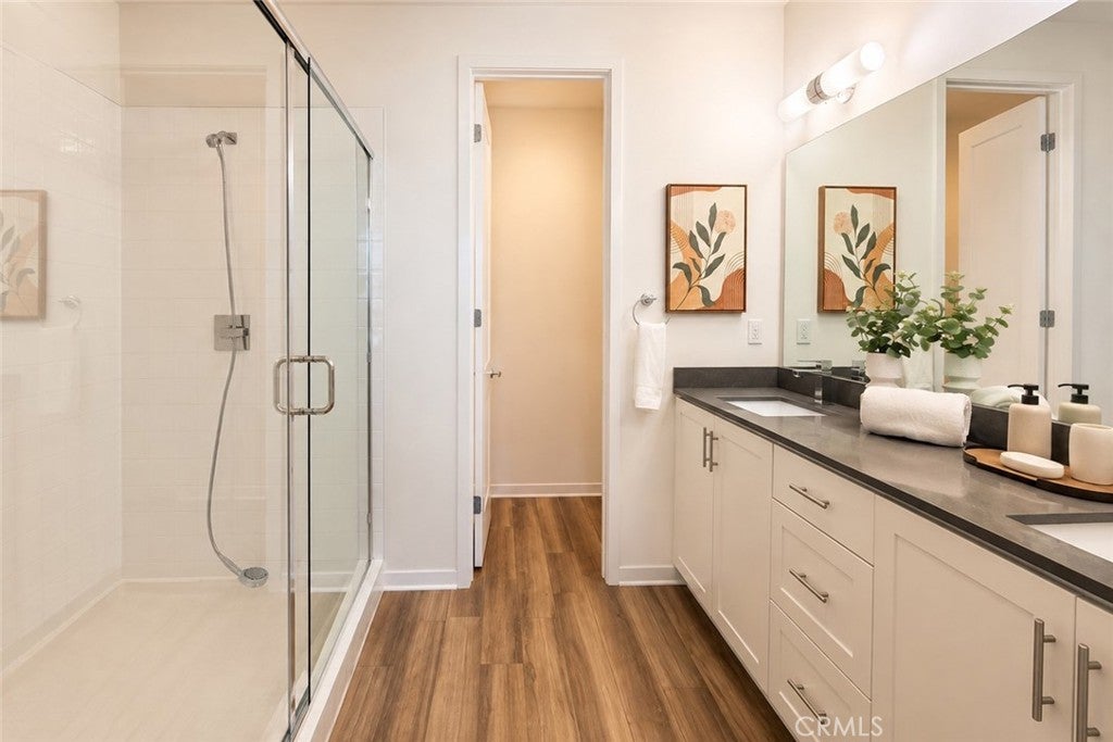 122 Schick, Irvine CA 92614 - Photo 11