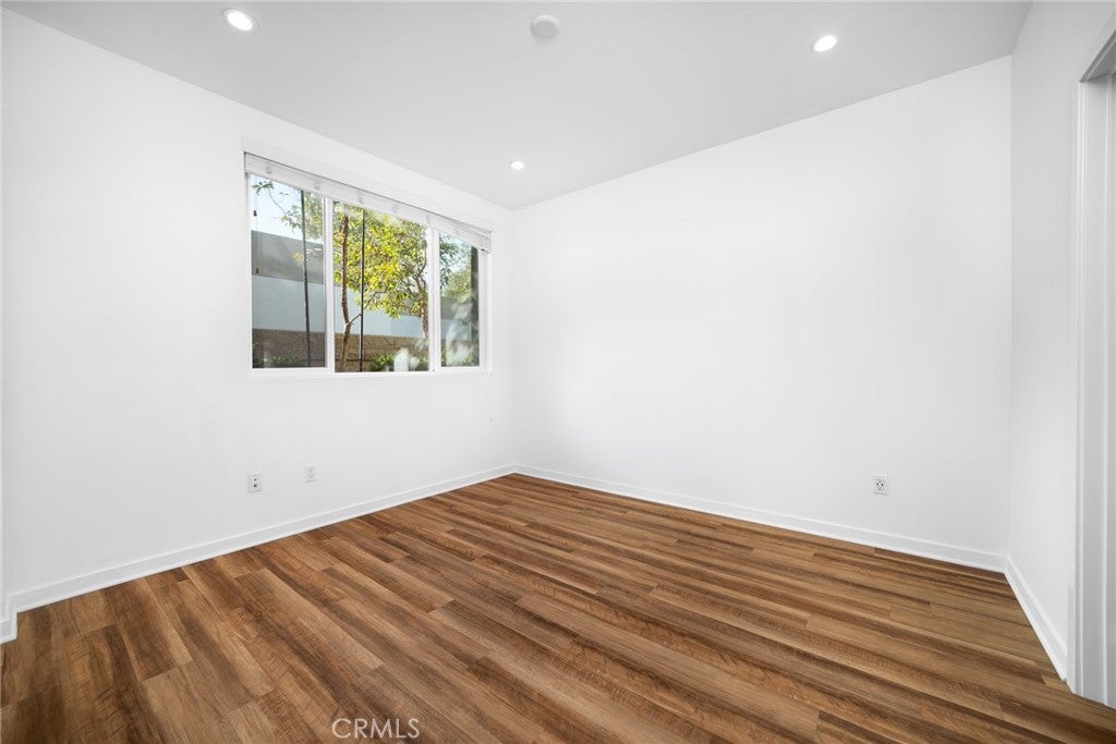 122 Schick, Irvine CA 92614 - Photo 15