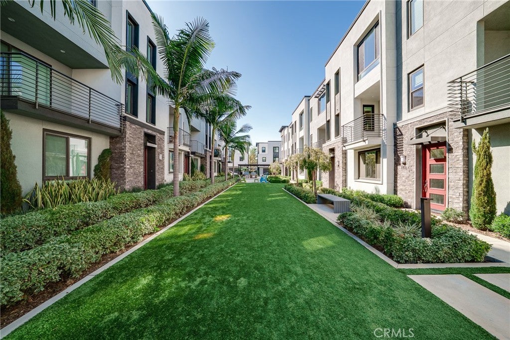 122 Schick, Irvine CA 92614 - Photo 39