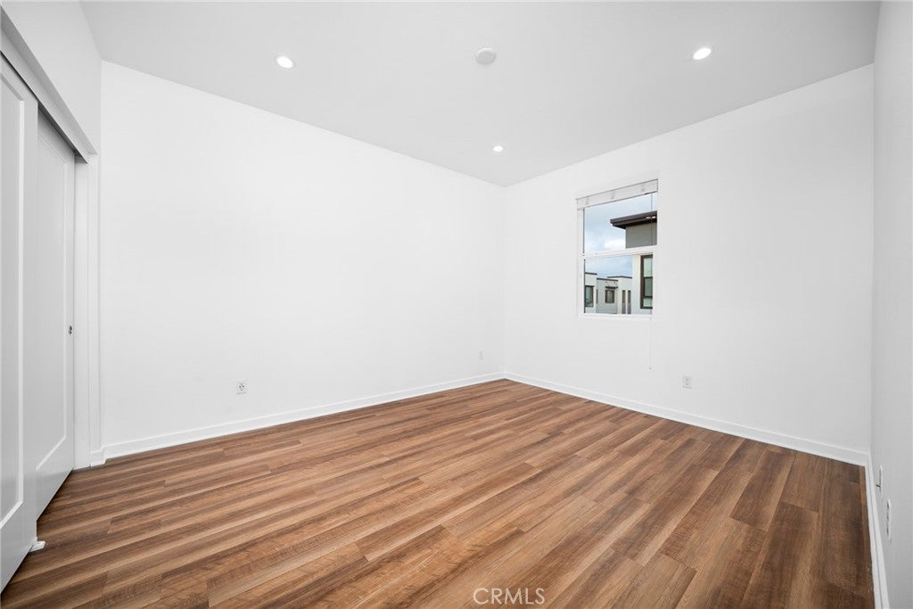 122 Schick, Irvine CA 92614 - Photo 26