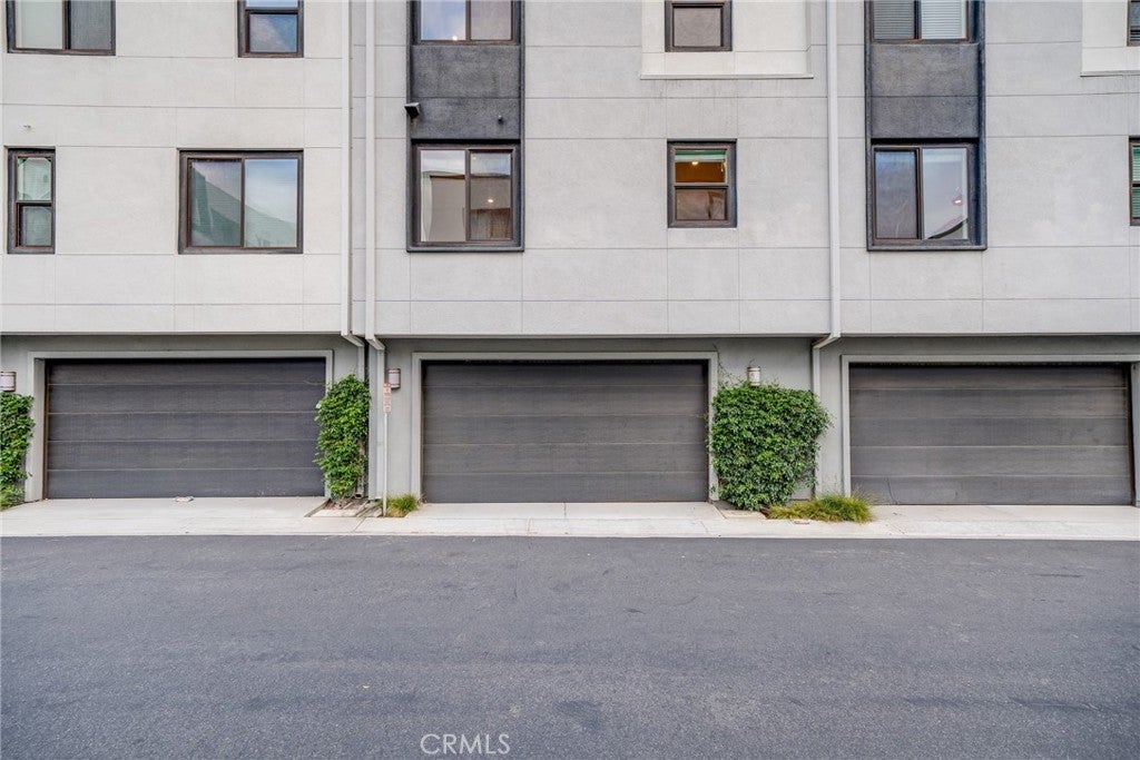 122 Schick, Irvine CA 92614 - Photo 28