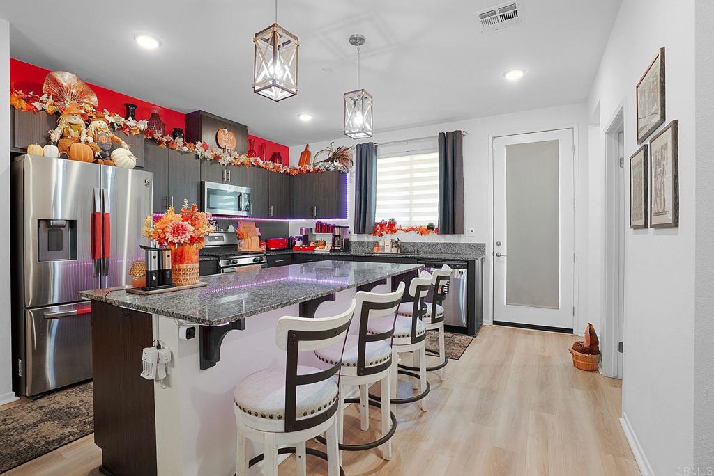 5216 Beachfront Cove St 50