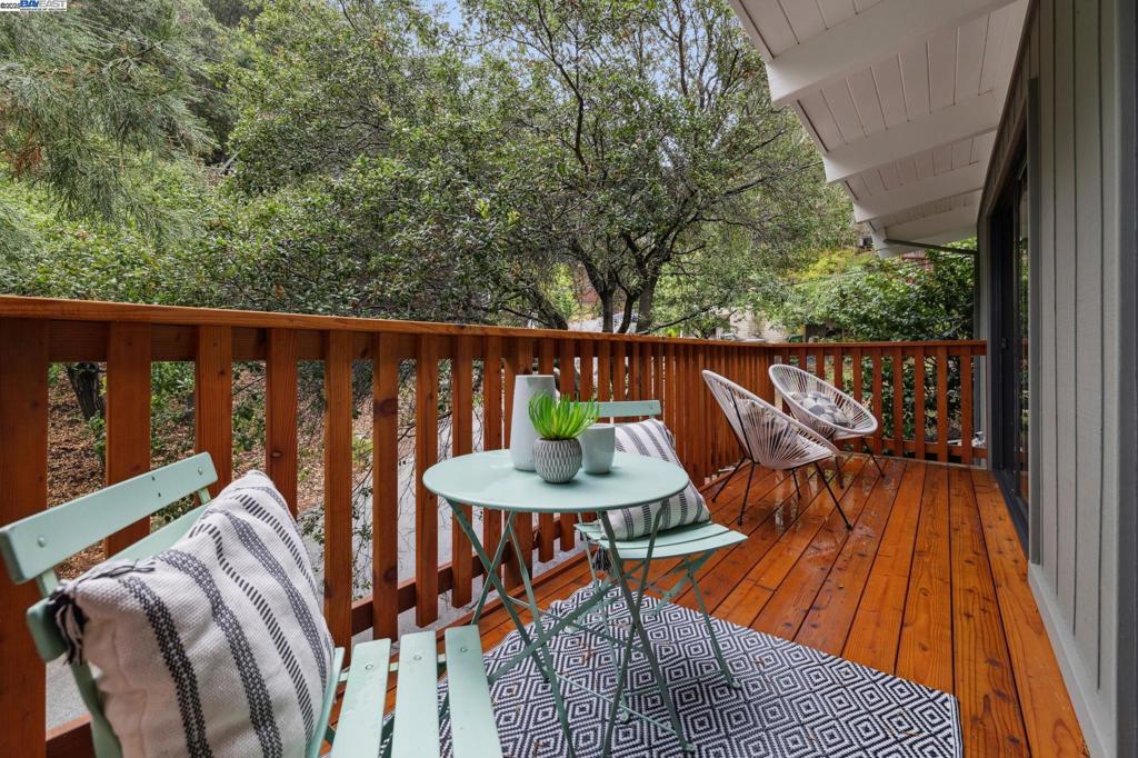 MONTCLAIR - Residential