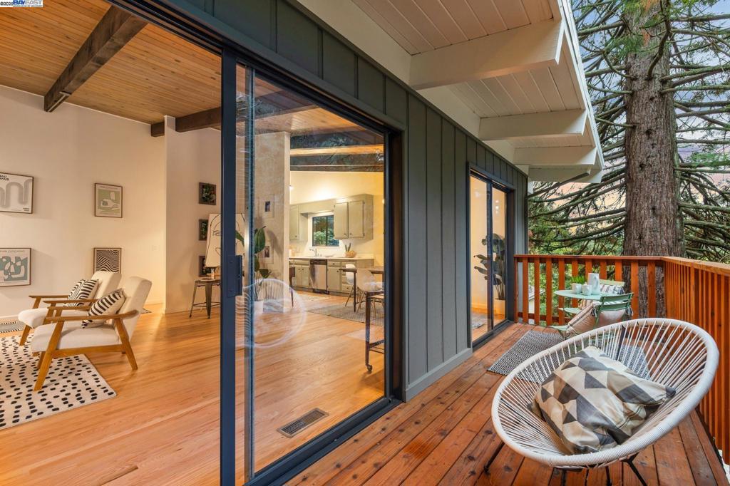 MONTCLAIR - Residential