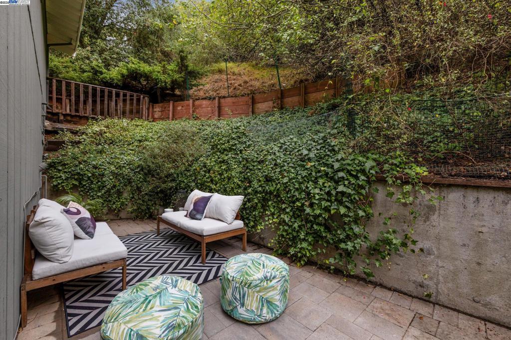 MONTCLAIR - Residential