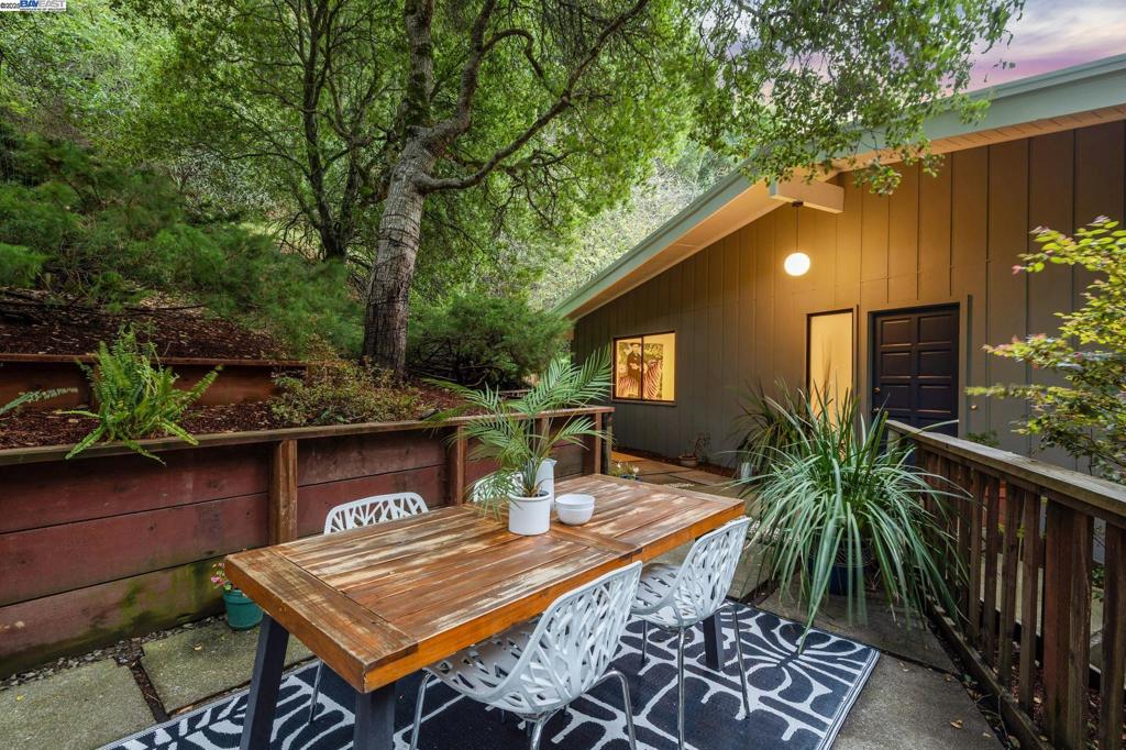 MONTCLAIR - Residential