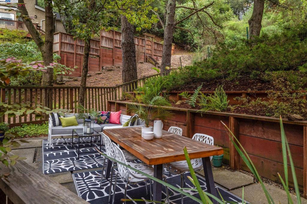 MONTCLAIR - Residential