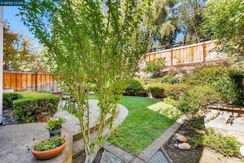 BLACK DIAMOND - Residential