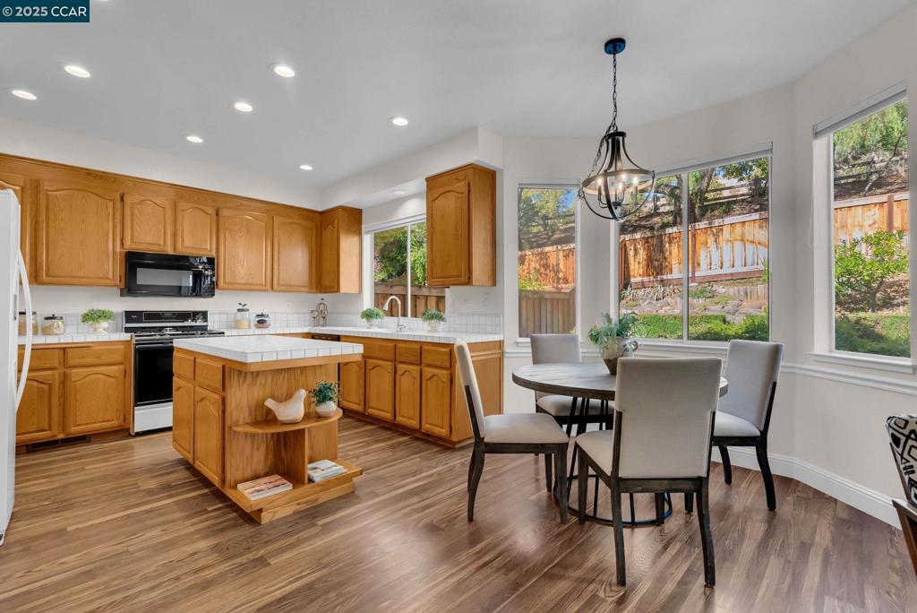 BLACK DIAMOND - Residential