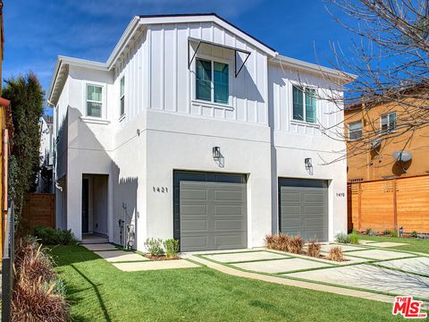 Photo of 1419 S Sierra Bonita Avenue, Los Angeles, CA 90019 (MLS # 26634211)