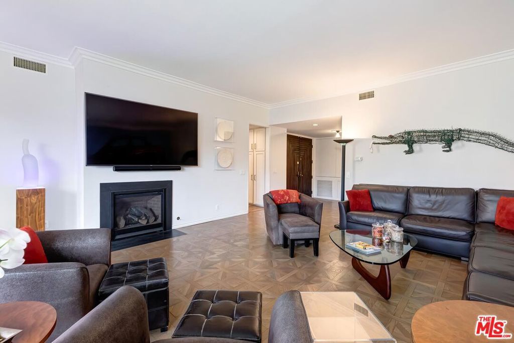 Photo of 2413 Century Hl, Los Angeles, CA 90067 (MLS # 26654393)