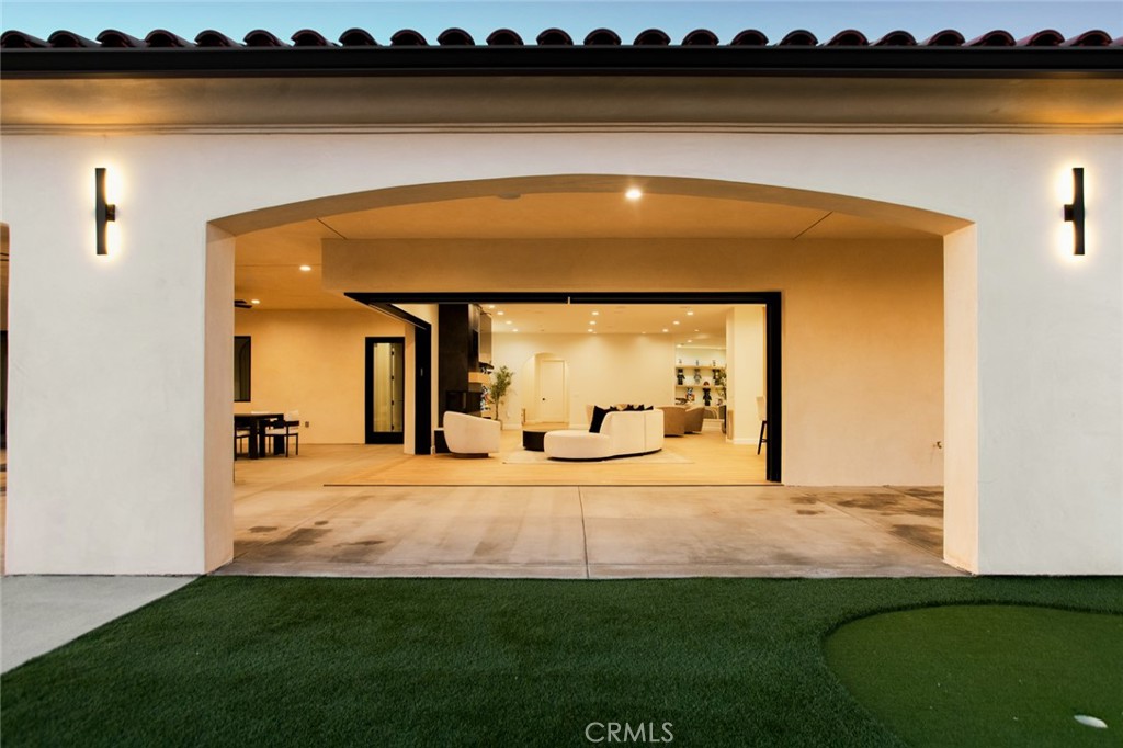 Upland, California, 91784, United States, 4 Bedrooms Bedrooms, ,6 BathroomsBathrooms,Residential,Active,2017096