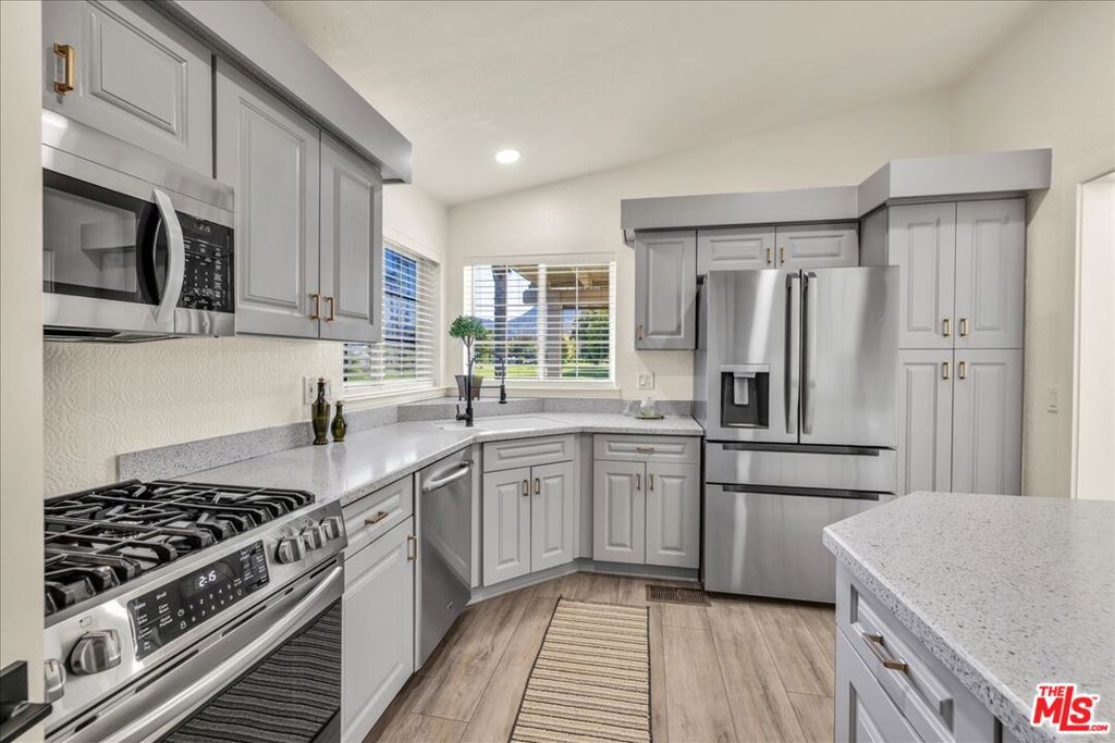 Date Palm Country Cl - Manufactured In Park