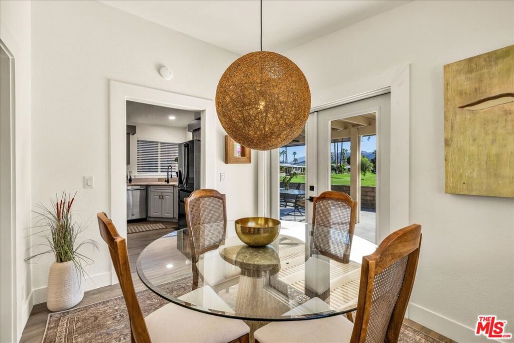 Date Palm Country Cl - Manufactured In Park