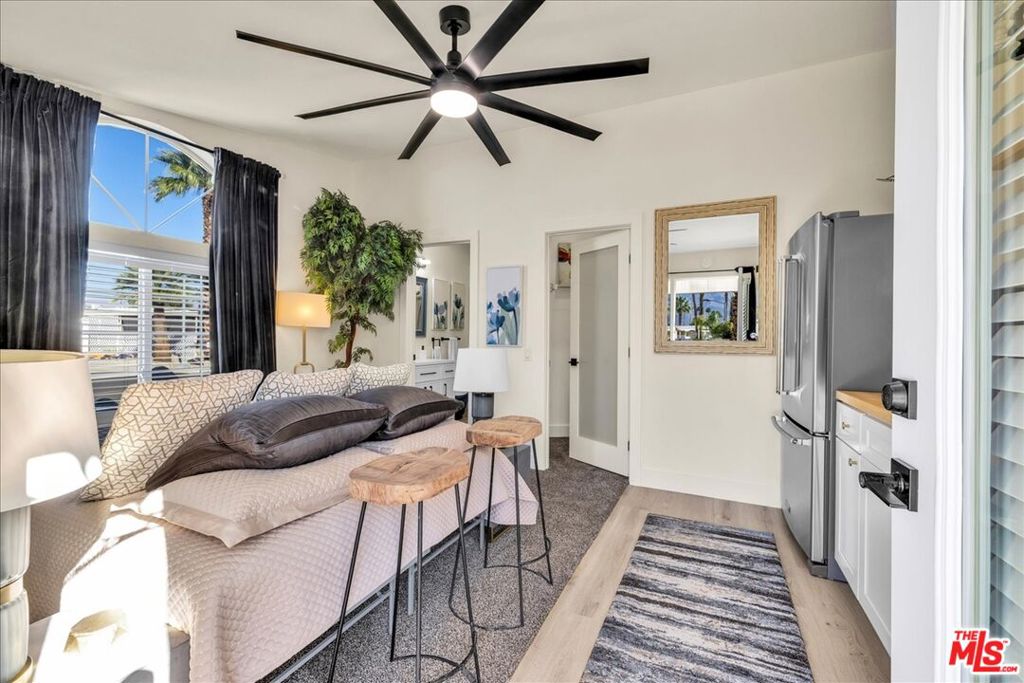 Date Palm Country Cl - Manufactured In Park