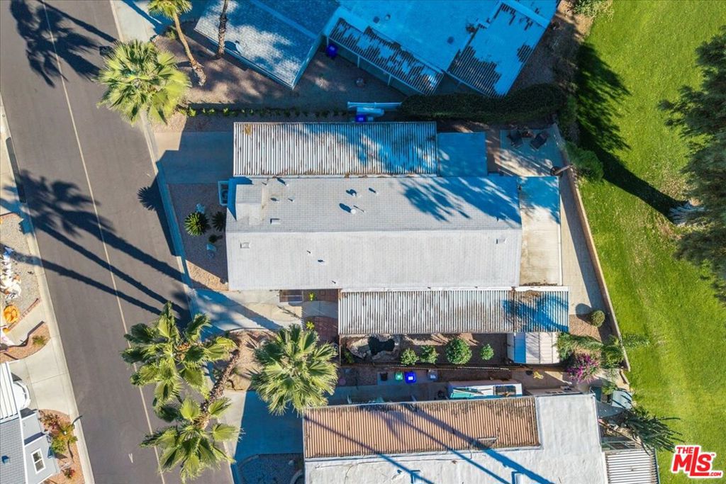 Date Palm Country Cl - Manufactured In Park