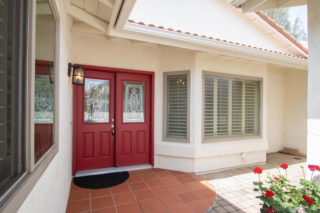 18169 Calle Estepona