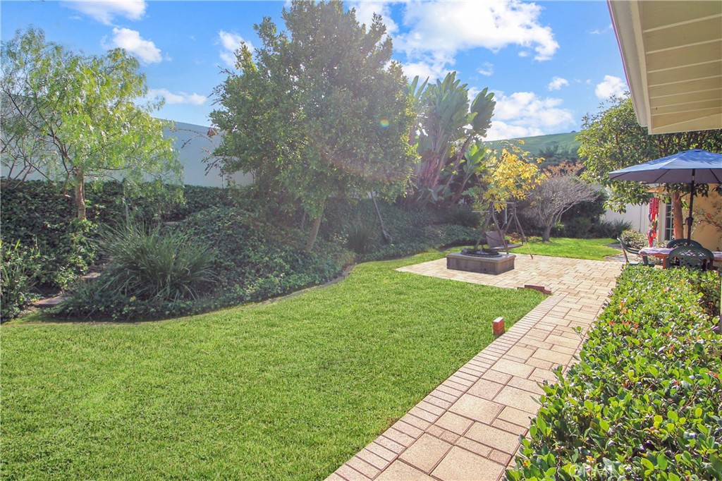 19512 Sierra Mia Road