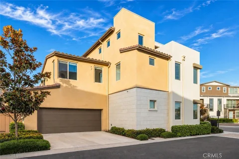 MLS: OC26143043