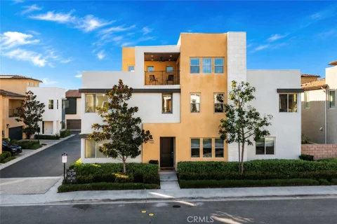 MLS: OC26143043