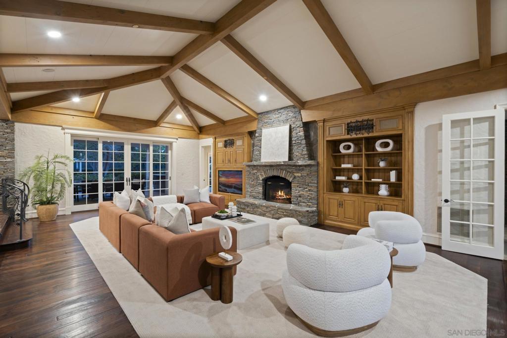 Rancho Santa Fe - Residential