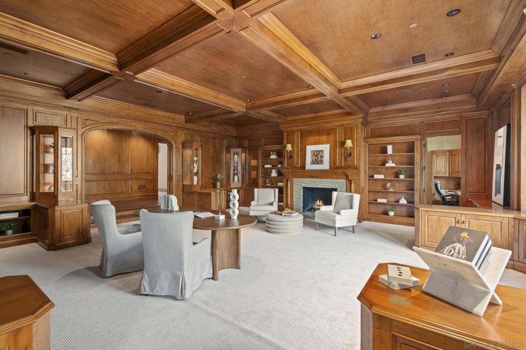 Rancho Santa Fe - Residential