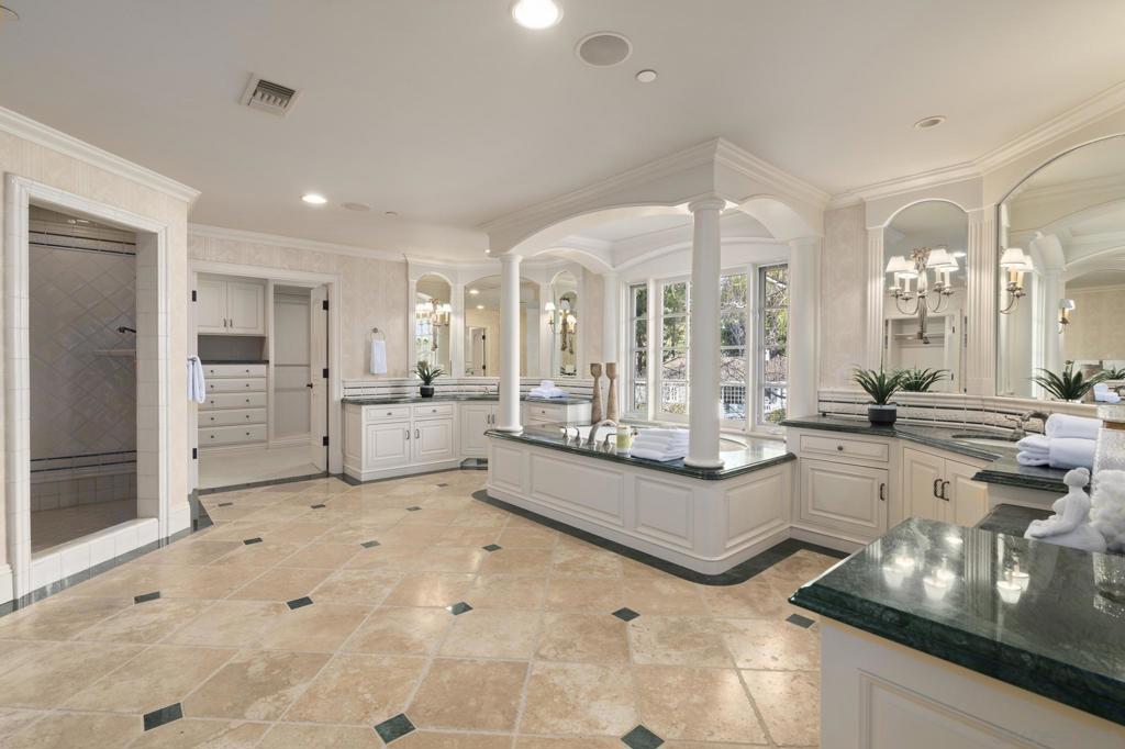 Rancho Santa Fe - Residential