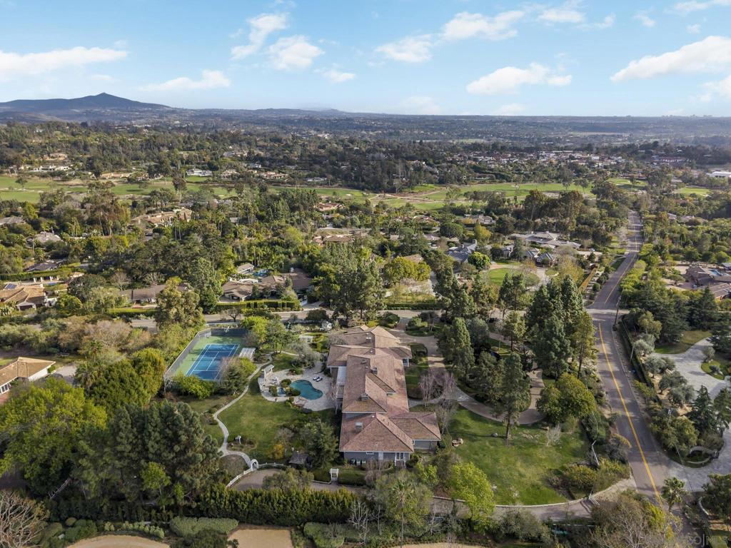 Rancho Santa Fe - Residential