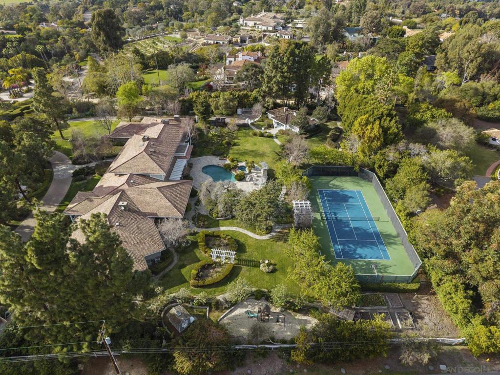 Rancho Santa Fe - Residential