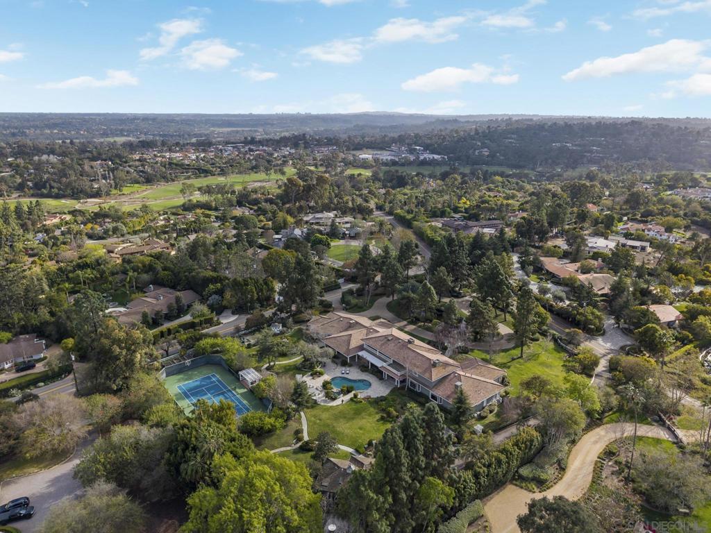 Rancho Santa Fe - Residential