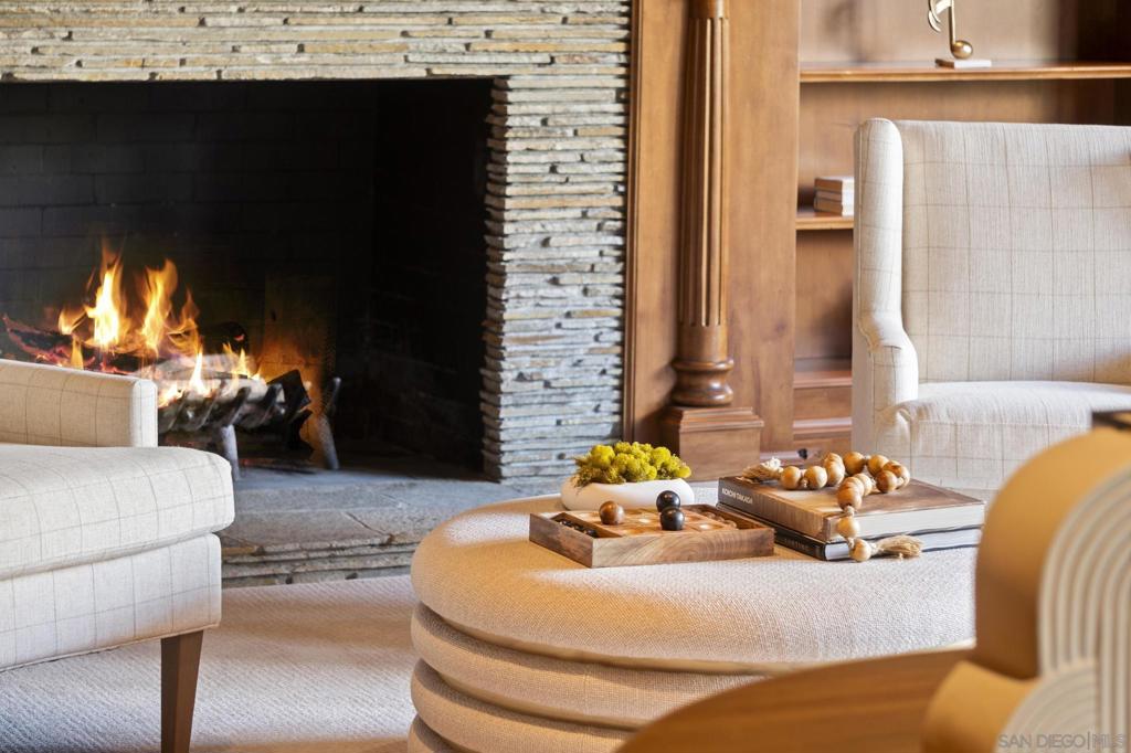 Rancho Santa Fe - Residential