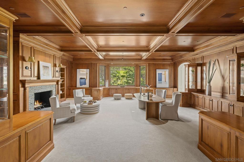 Rancho Santa Fe - Residential
