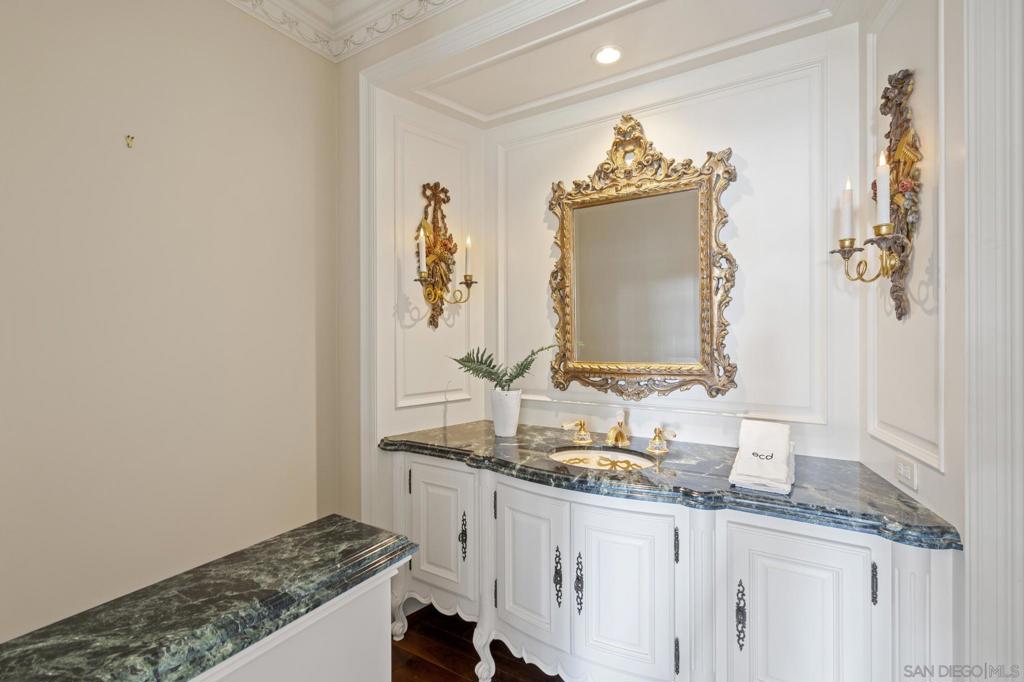 Rancho Santa Fe - Residential