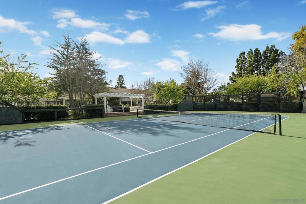 Rancho Santa Fe - Residential