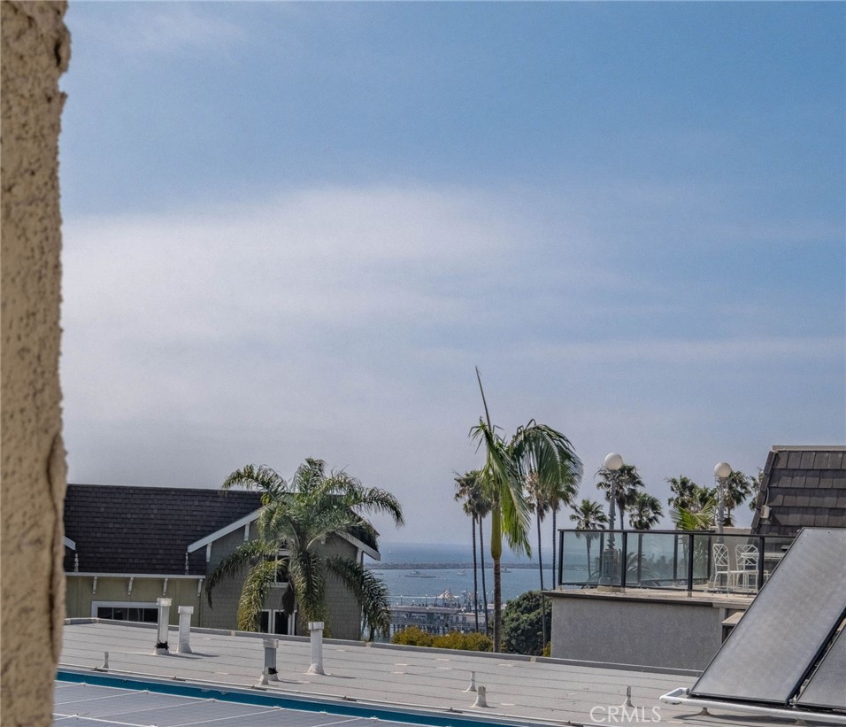 428 Esplanade 302