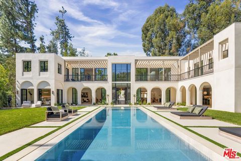 Photo of 9951 Liebe Drive, Beverly Hills, CA 90210 (MLS # 26670045)