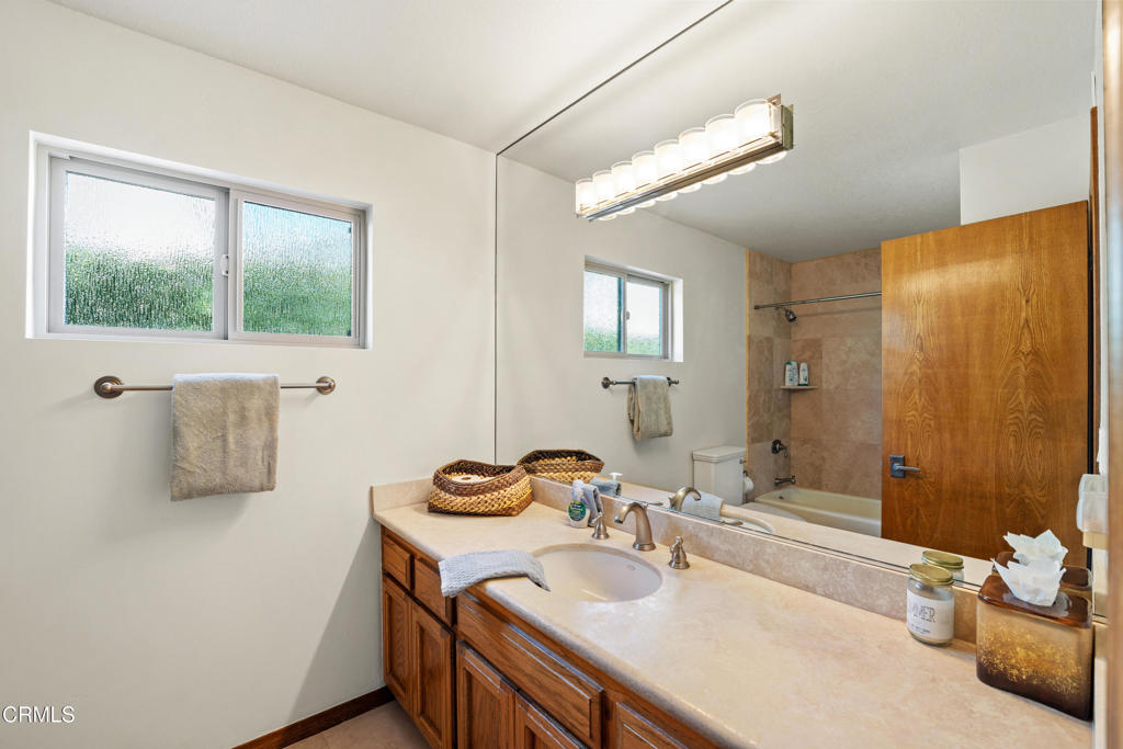 Oxnard Shores 01 - 127701 - Residential Lease