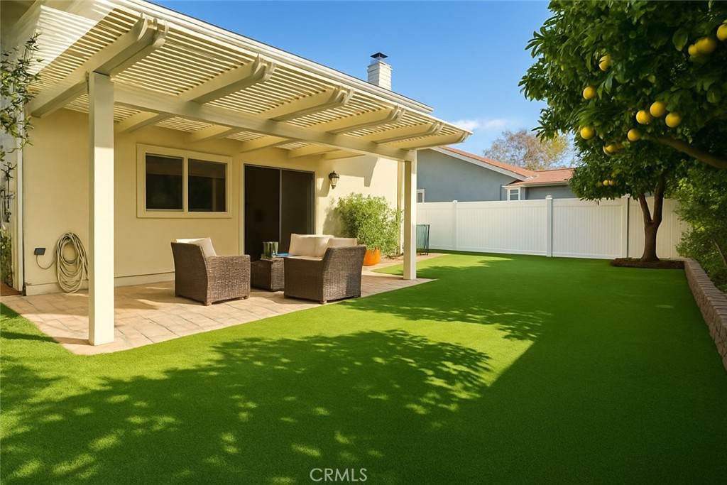 El Camino Glen (CH) - Residential