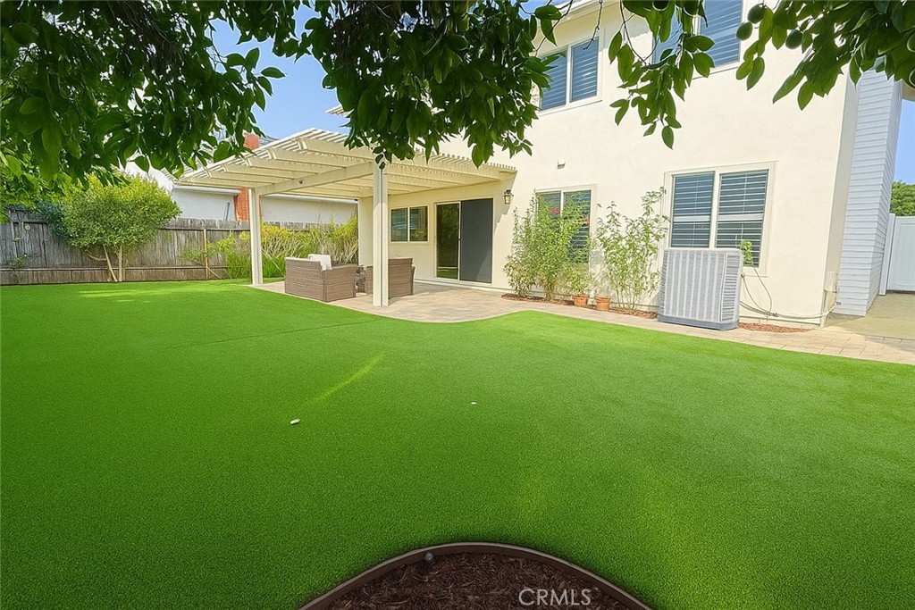 El Camino Glen (CH) - Residential