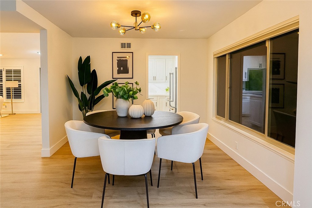 El Camino Glen (CH) - Residential