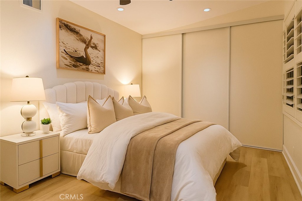 El Camino Glen (CH) - Residential