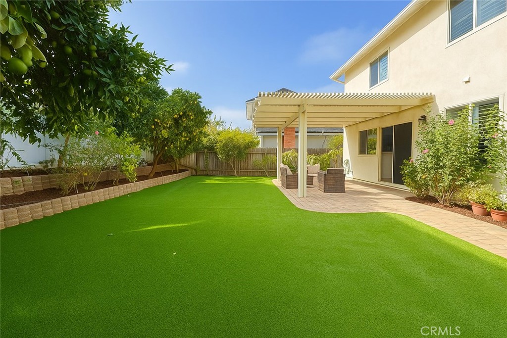 El Camino Glen (CH) - Residential