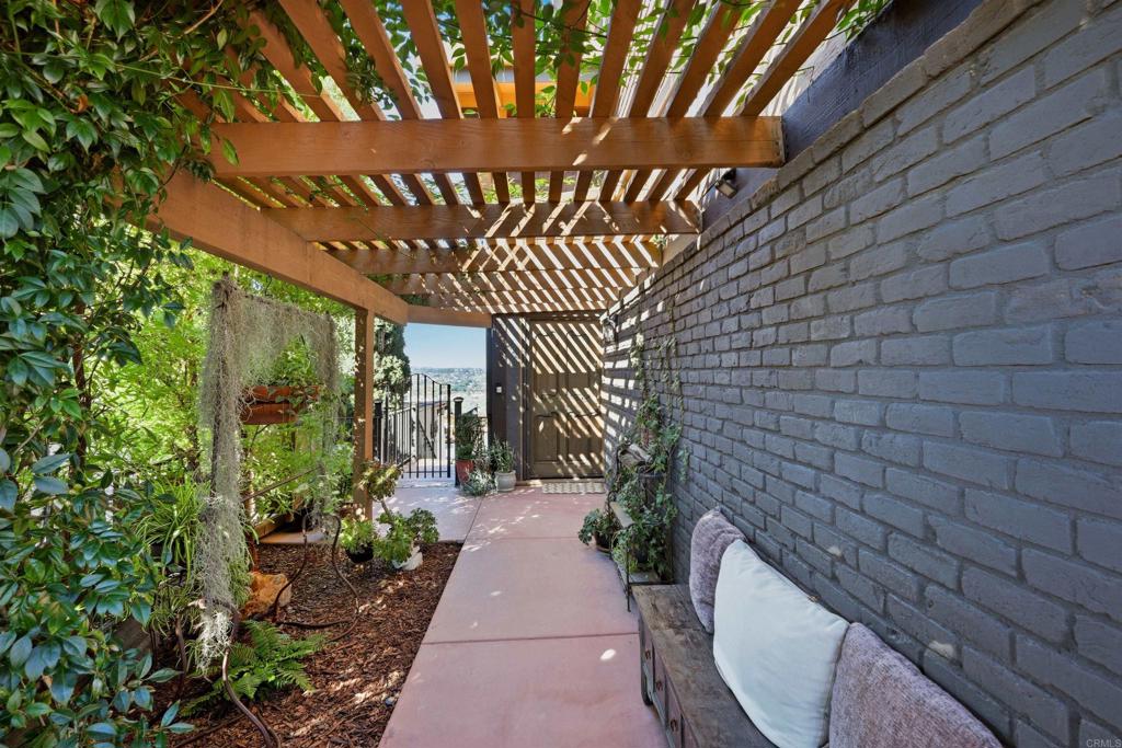 2414 Sacada Circle A